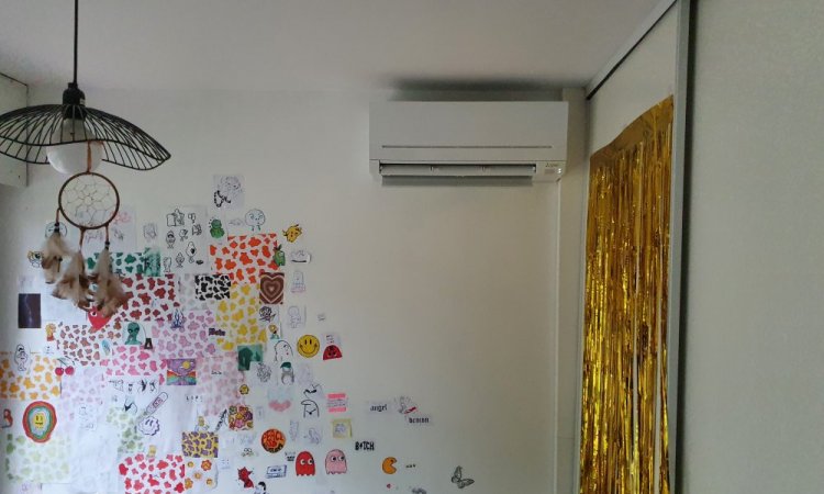 Unité murale compacte Mitsubishi silencieuse pour une chambre d'enfant à Marcy L'étoile